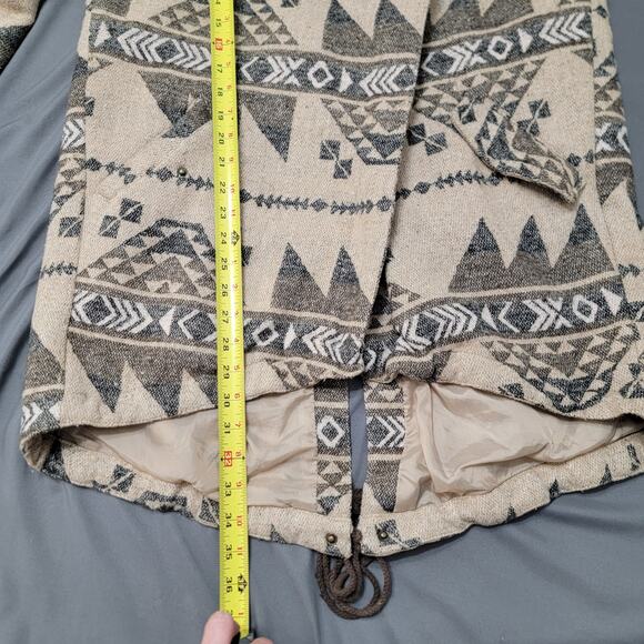 Kendall & Kylie Aztec Sherpa Collar Jacket Beige Tribal Pattern Boho Chic - Picture 11 of 16